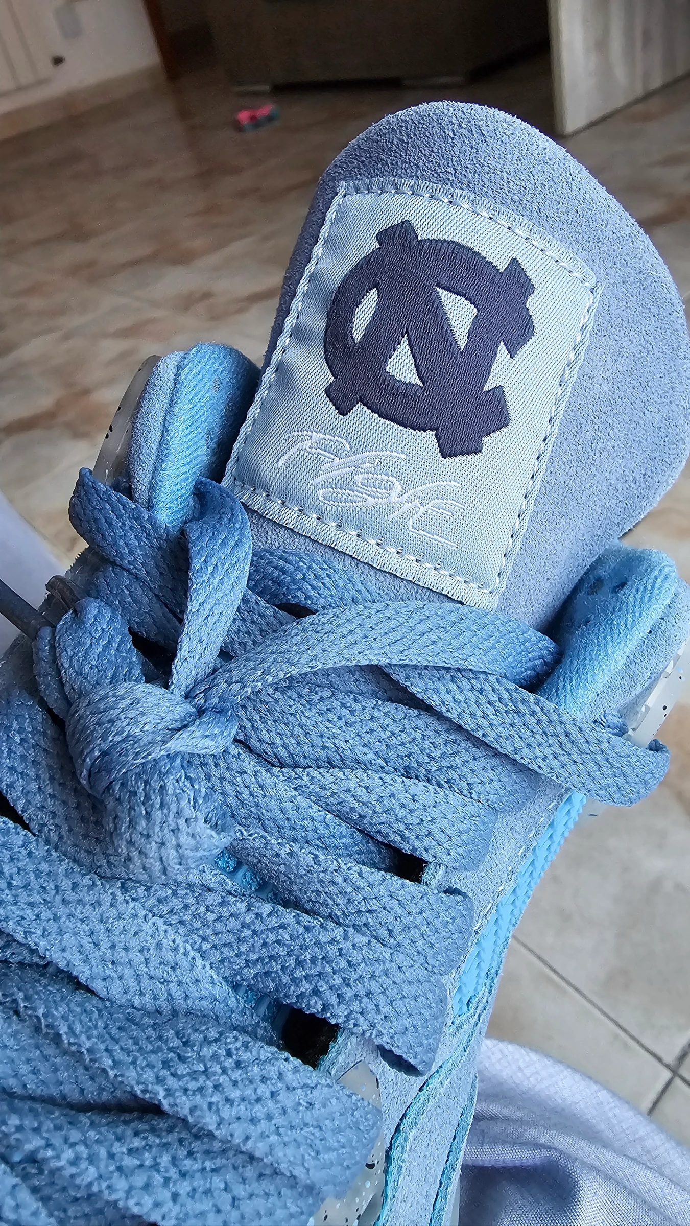 Jordan 4 Retro University Blue – photo 7